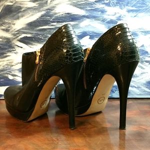 Michael Kors Zip Up Heels